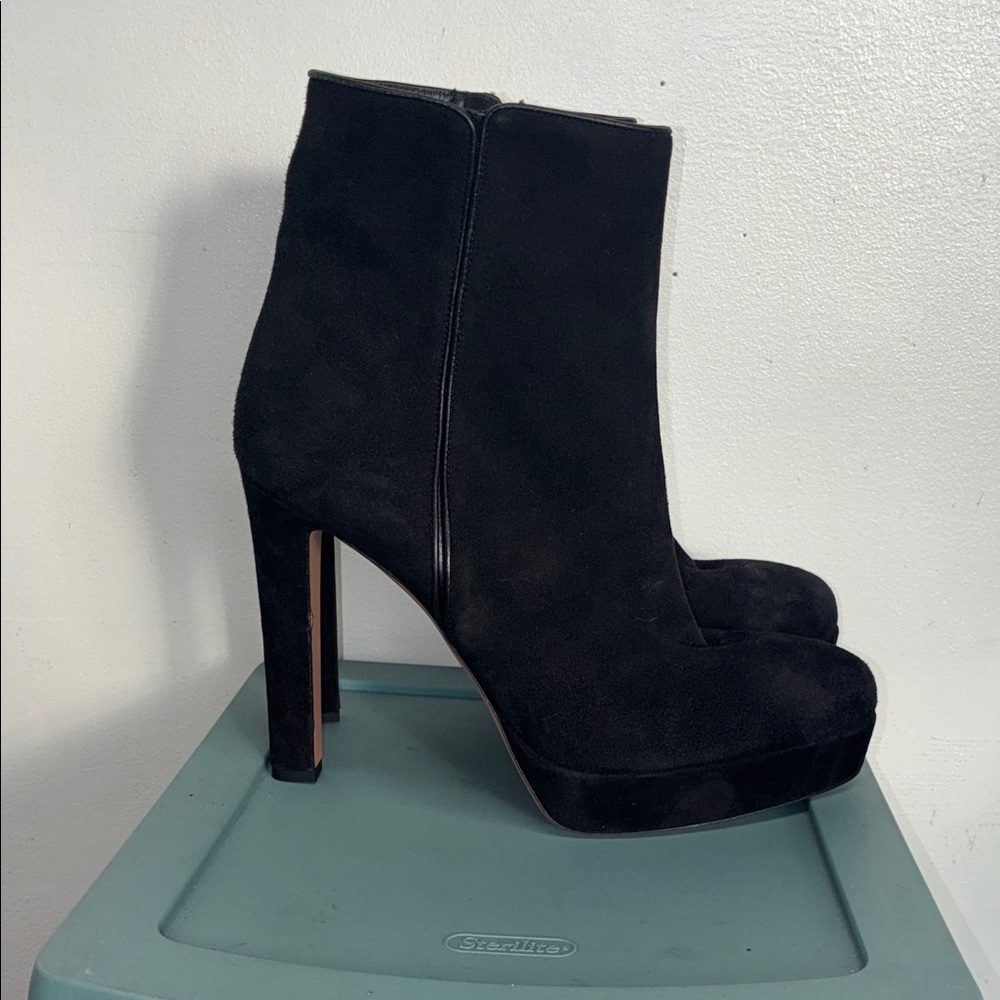 NWOT Aquazzura Firenze black suede platform heeled boots